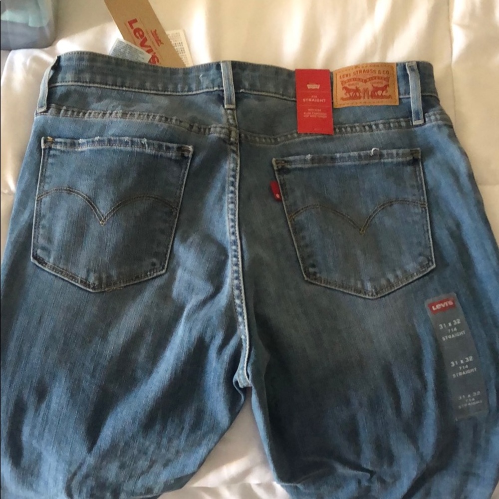 NWT Levi 714 Straight
